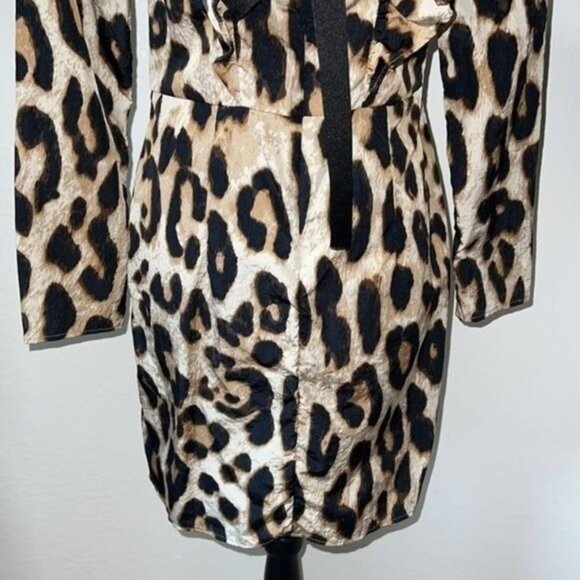 H&M Leopard Print Ruffle Long Sleeve Mini Dress With Bow Back Detail Size Medium - Picture 8 of 13
